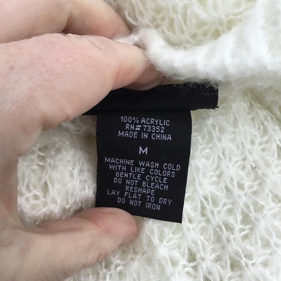 Sweater - Picture 5 of 7